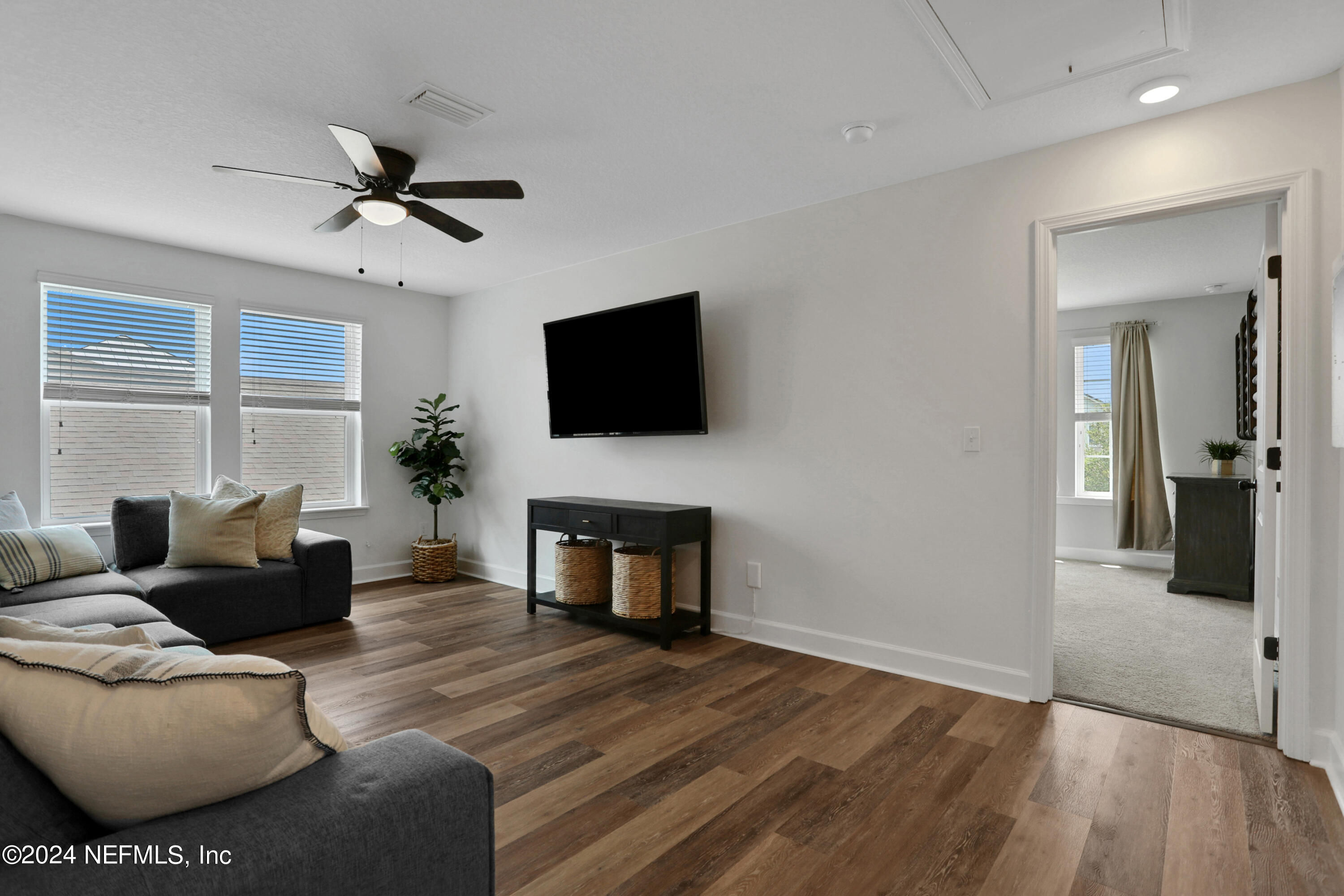 119 VALLEY GROVE Drive