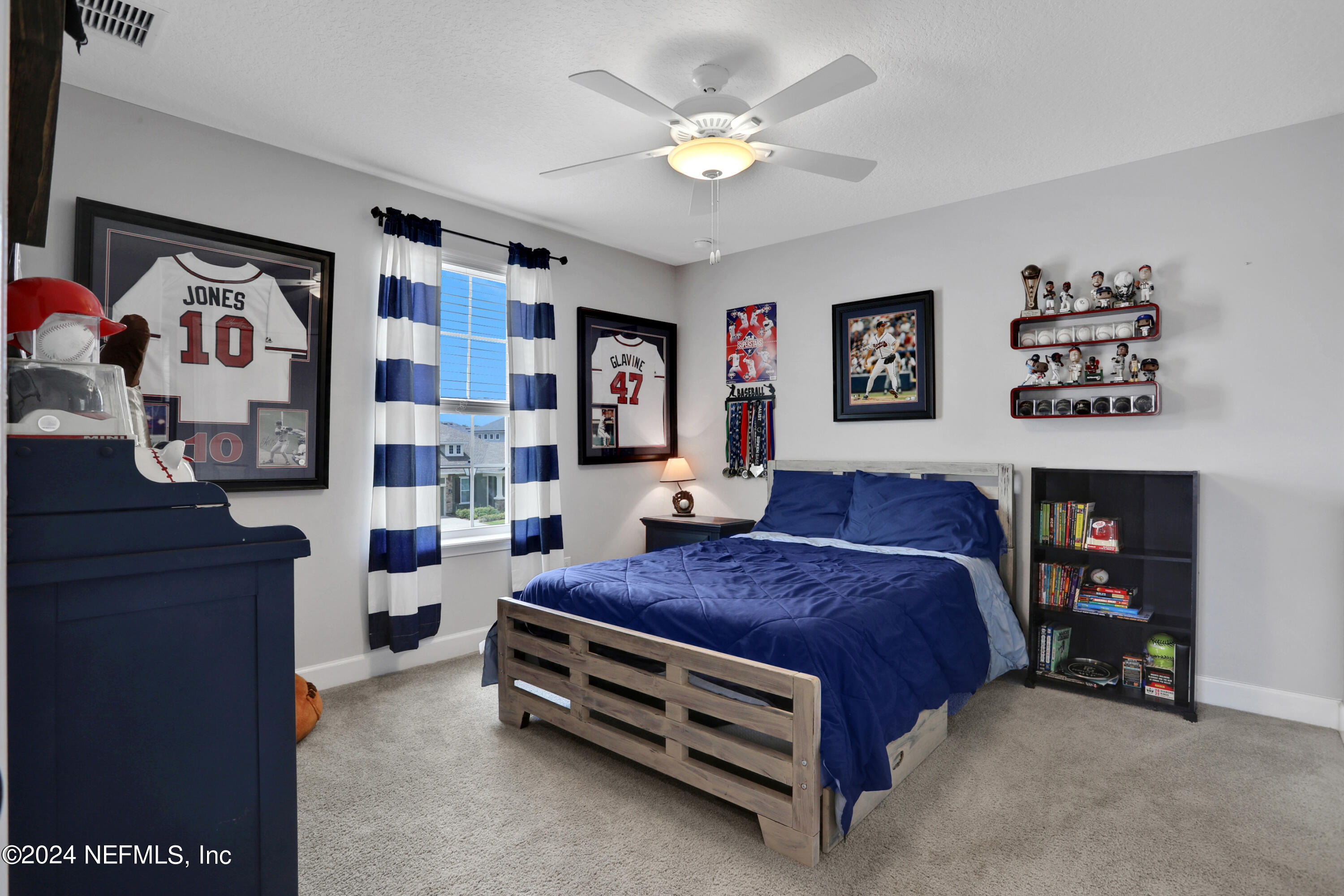 119 VALLEY GROVE Drive