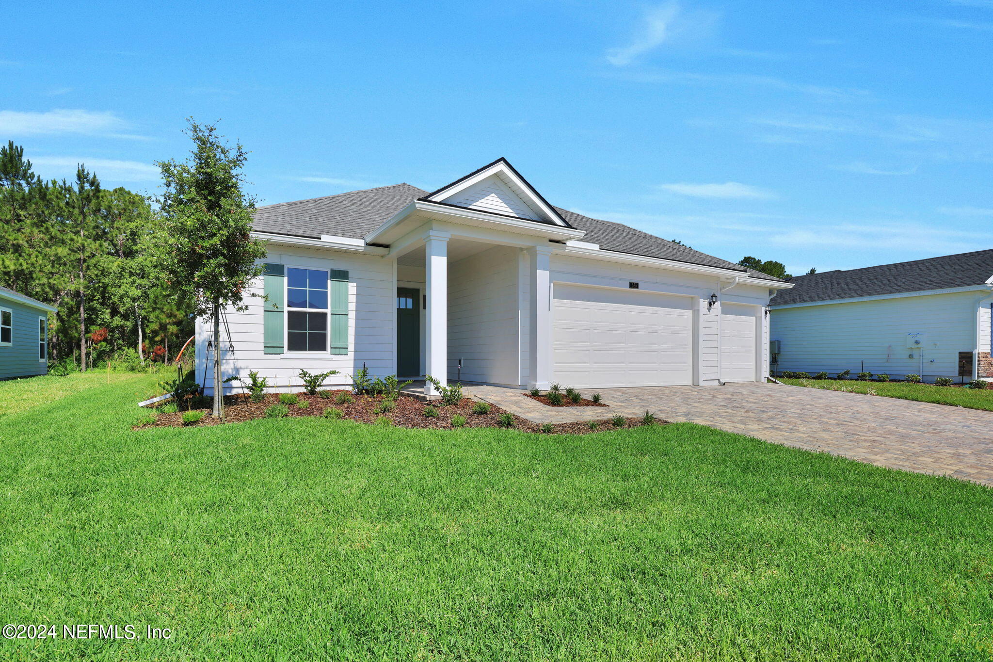 635 OAKLAWN Court