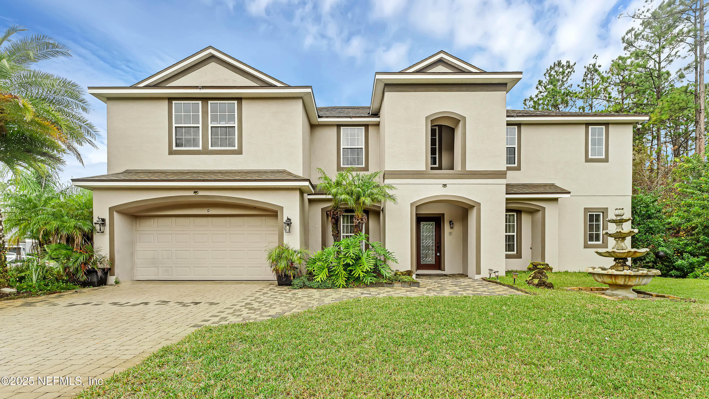 250 ESMERALDA Road
