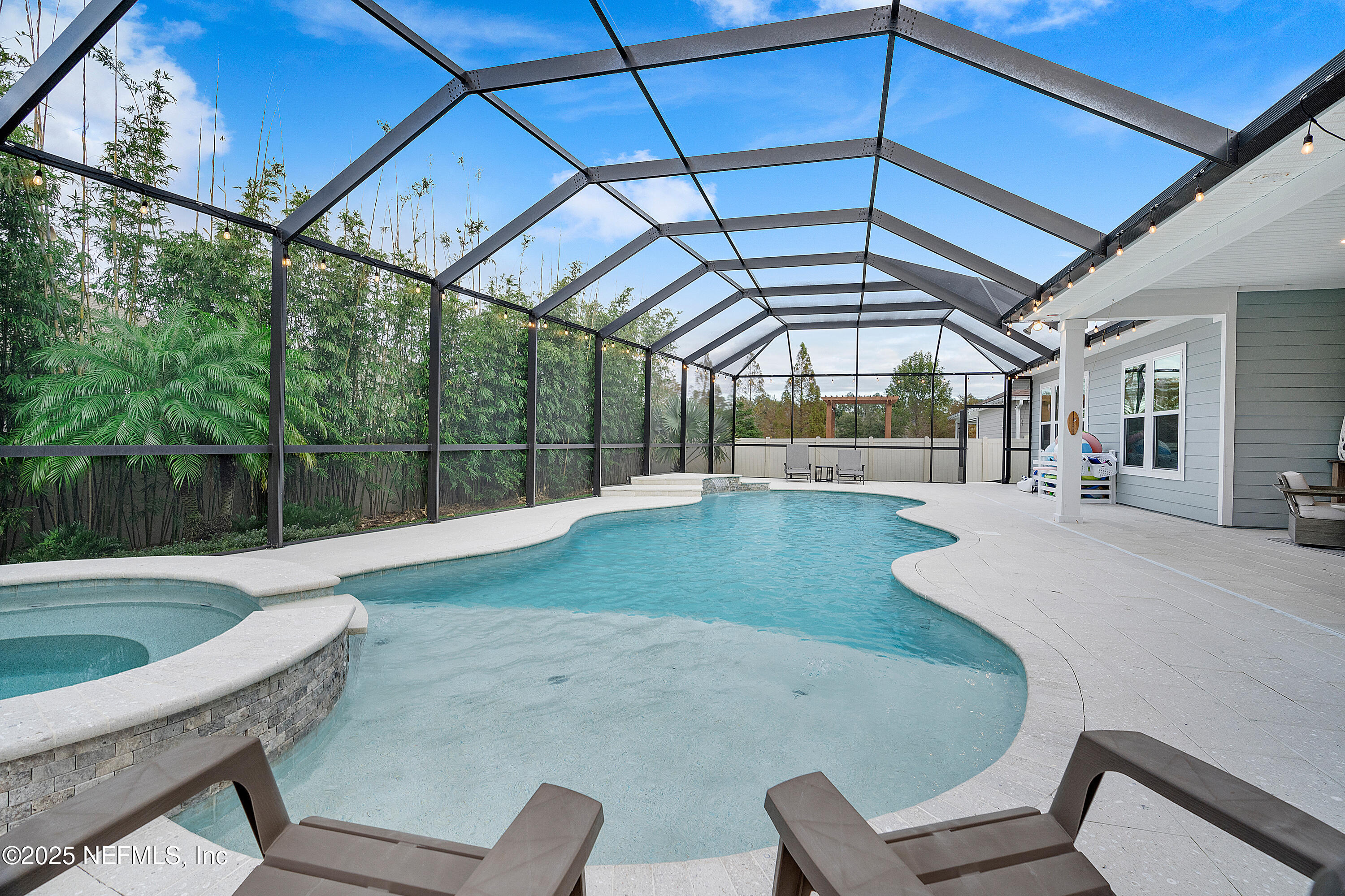 64 OUTLOOK Drive