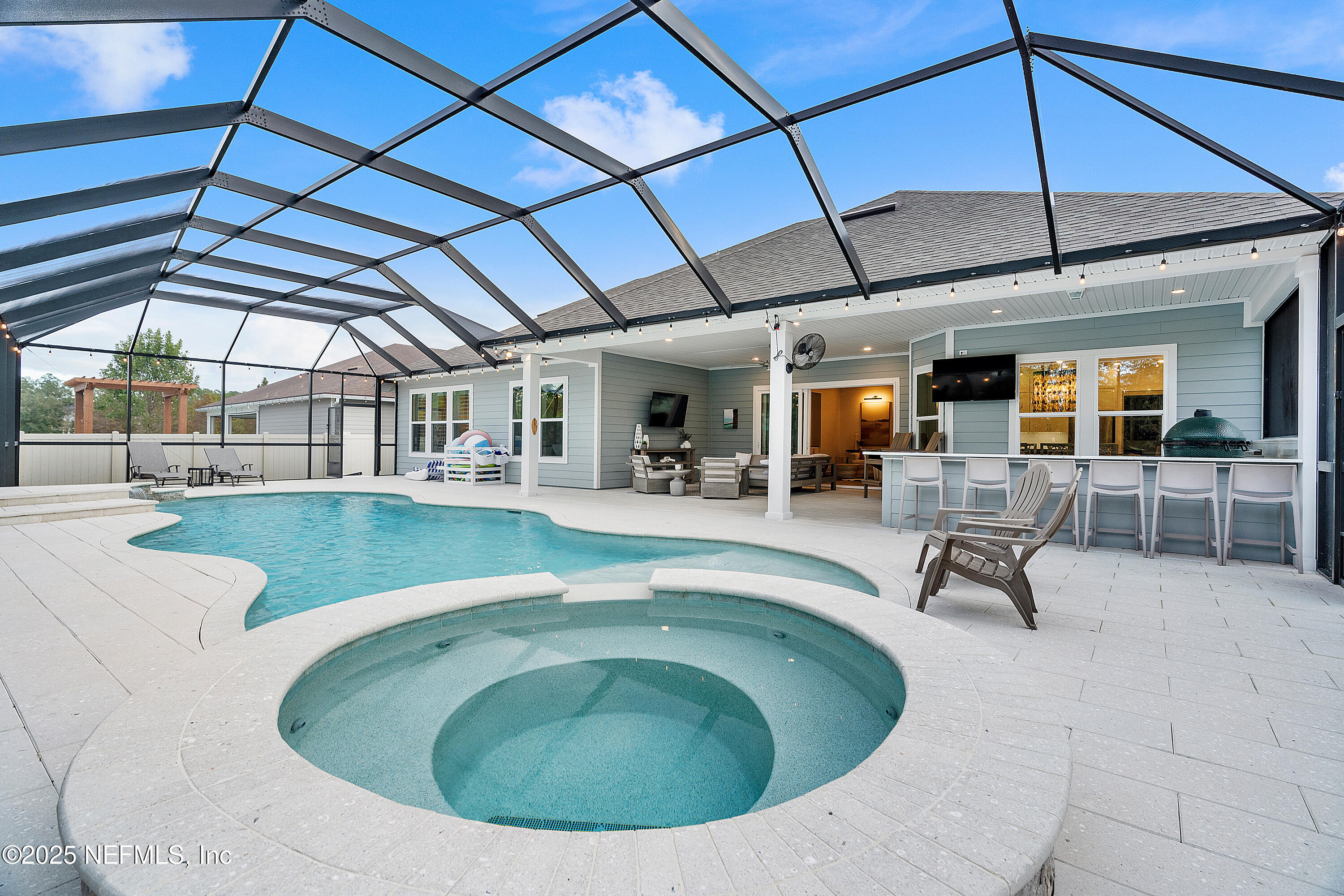 64 OUTLOOK Drive