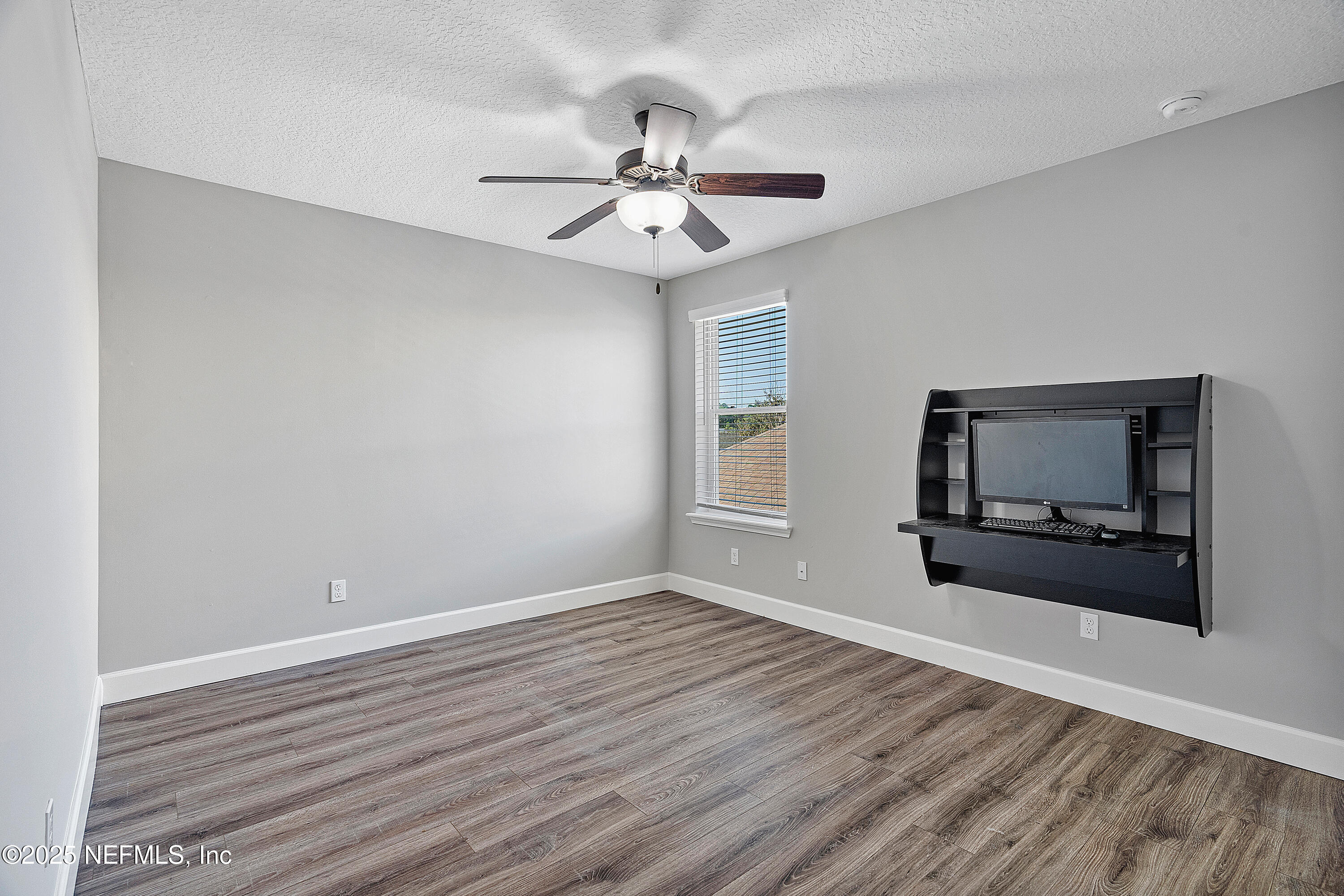 598 STONE RIDGE Drive