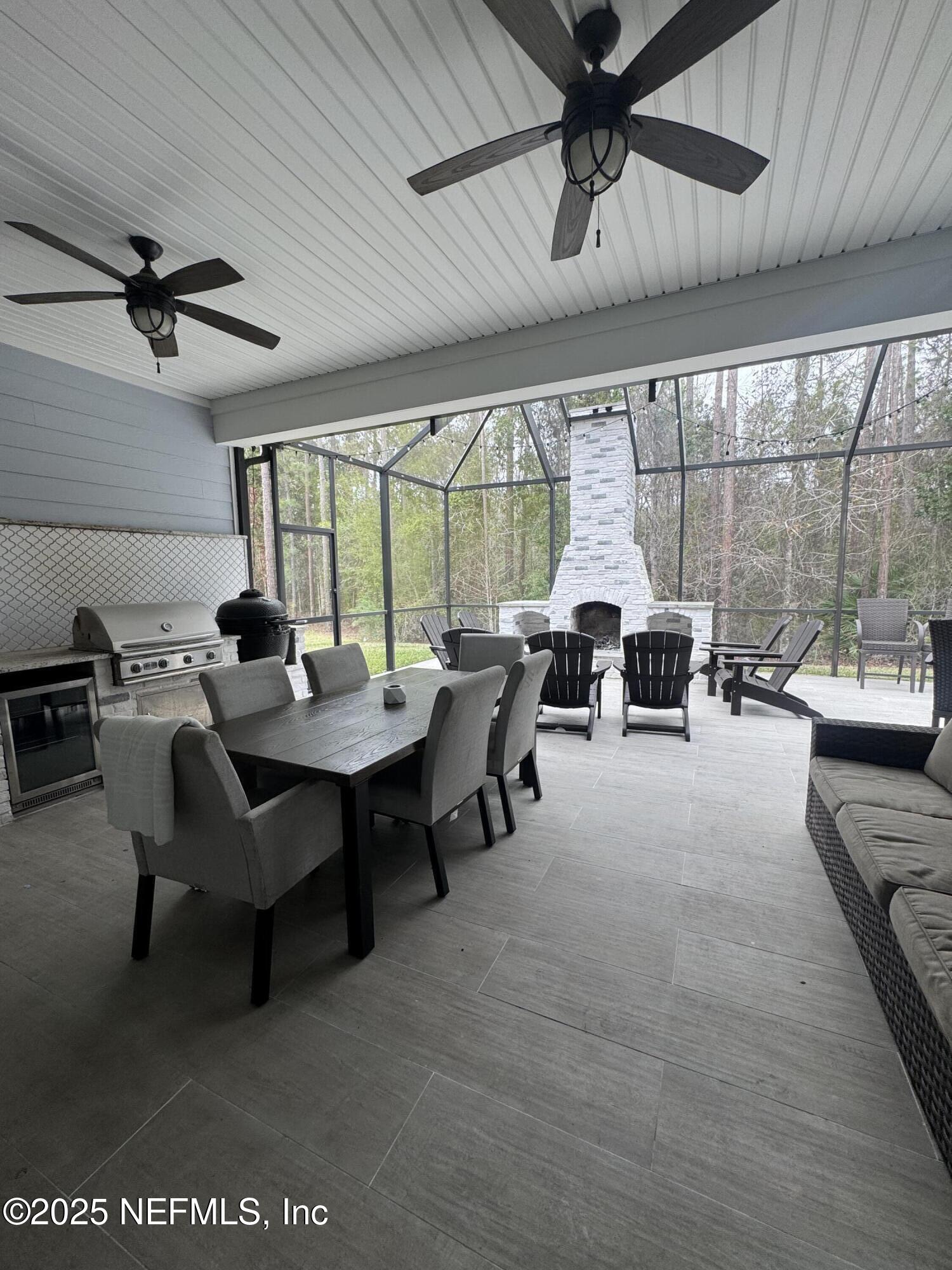333 OUTLOOK Drive
