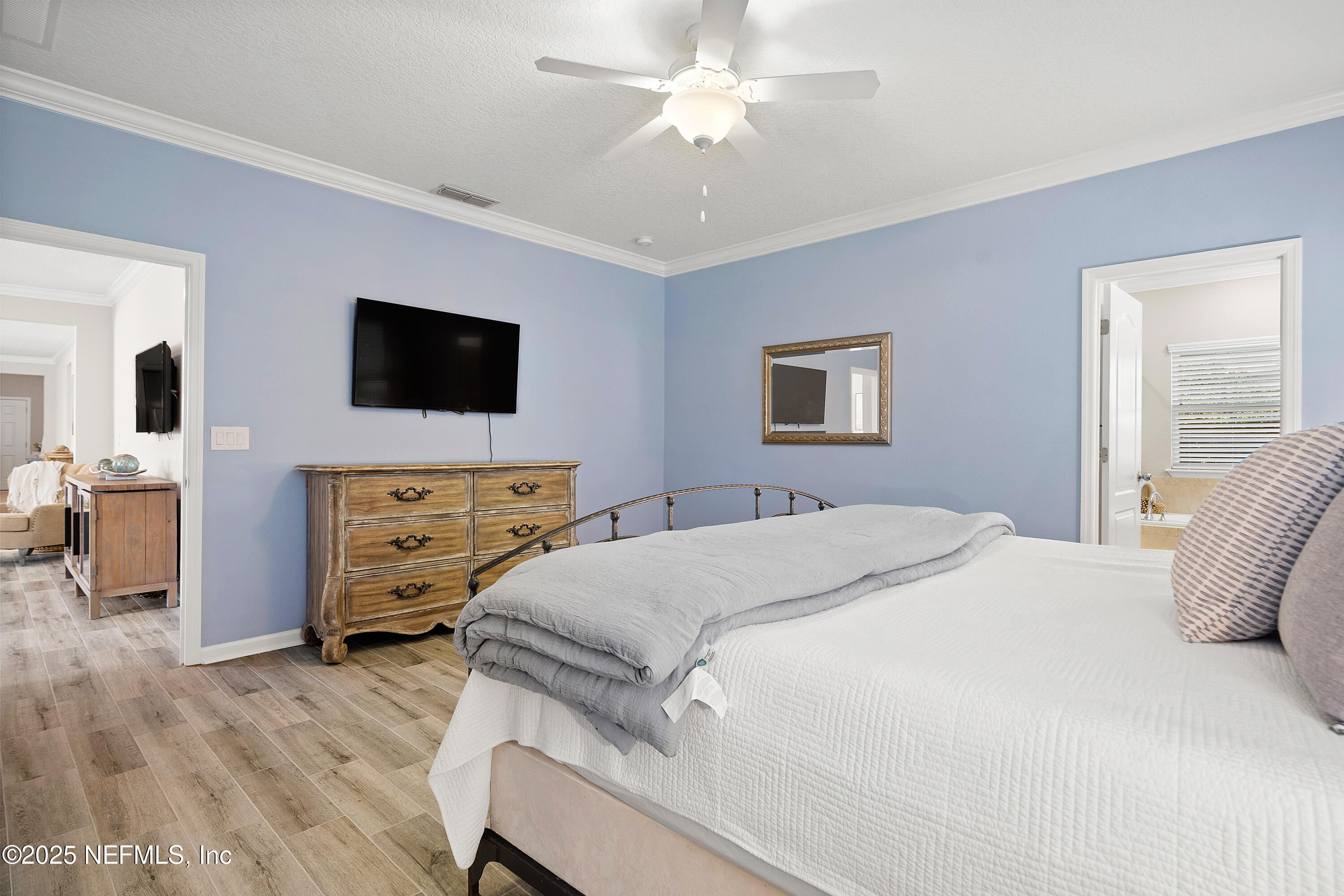 301 Aspen Leaf Drive