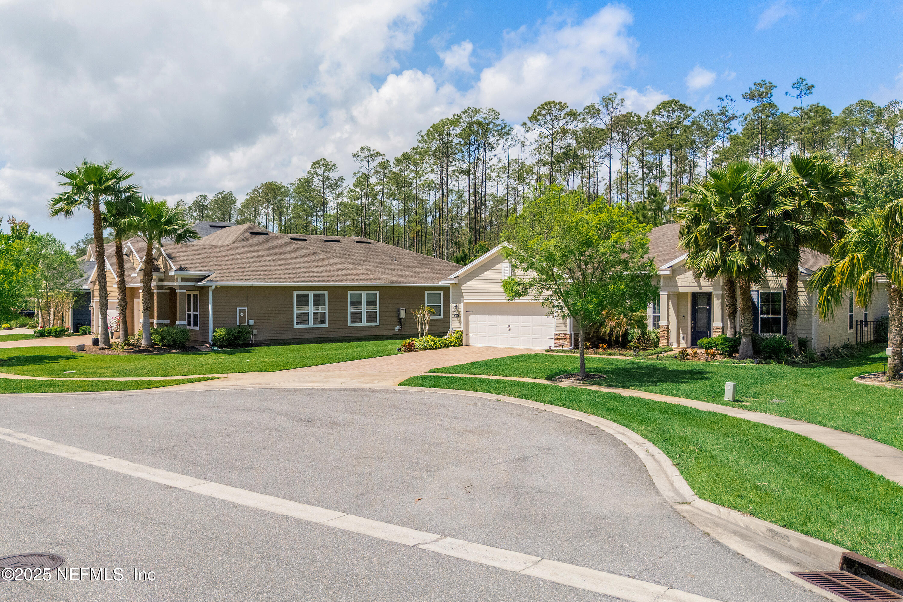 699 Aspen Leaf Drive