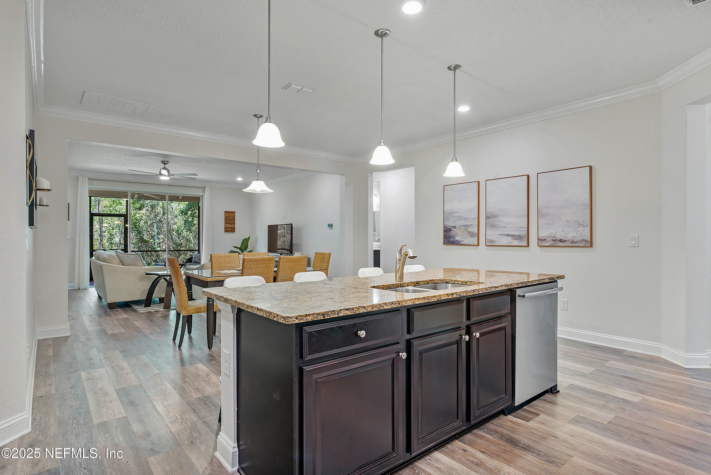 699 Aspen Leaf Drive