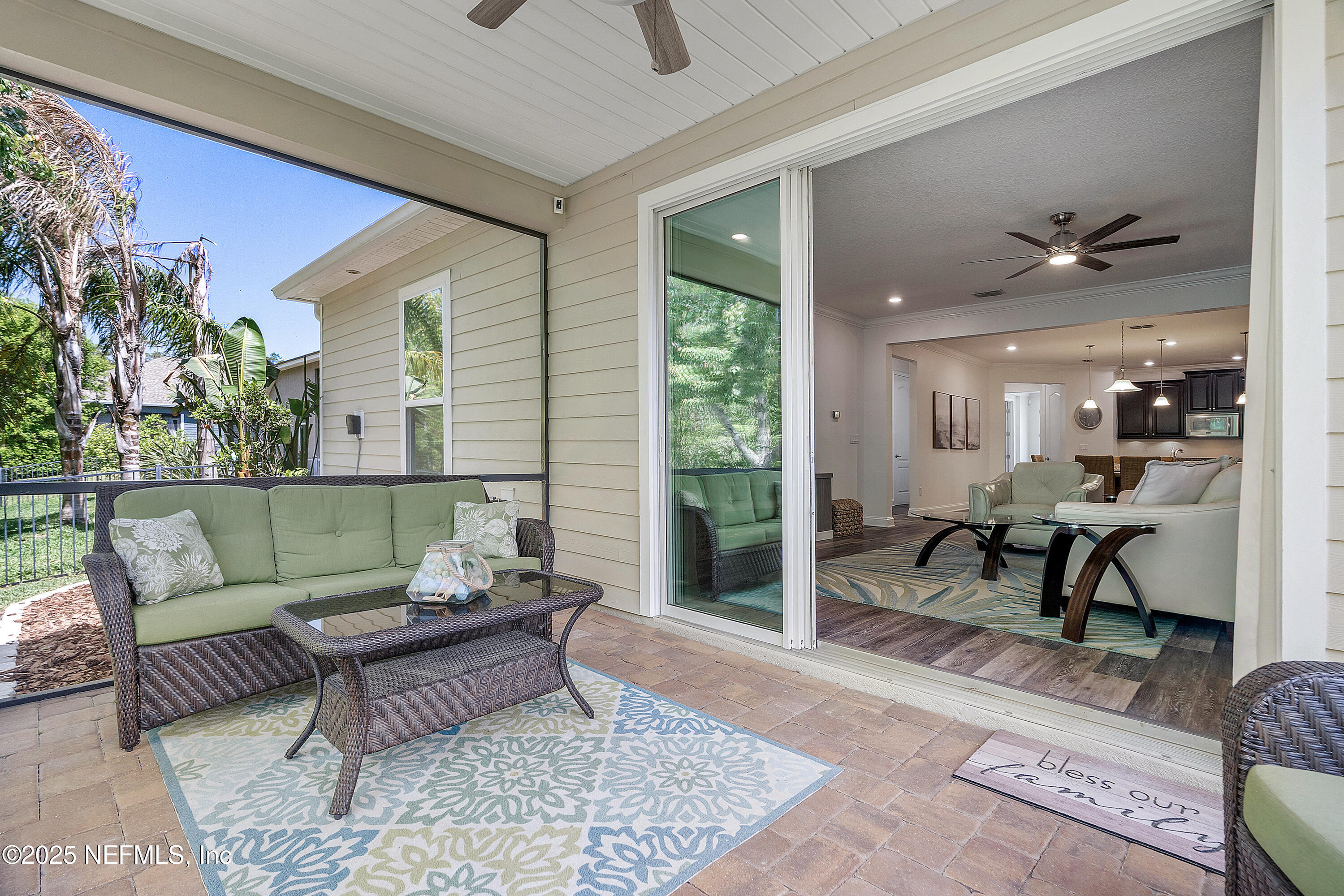 699 Aspen Leaf Drive