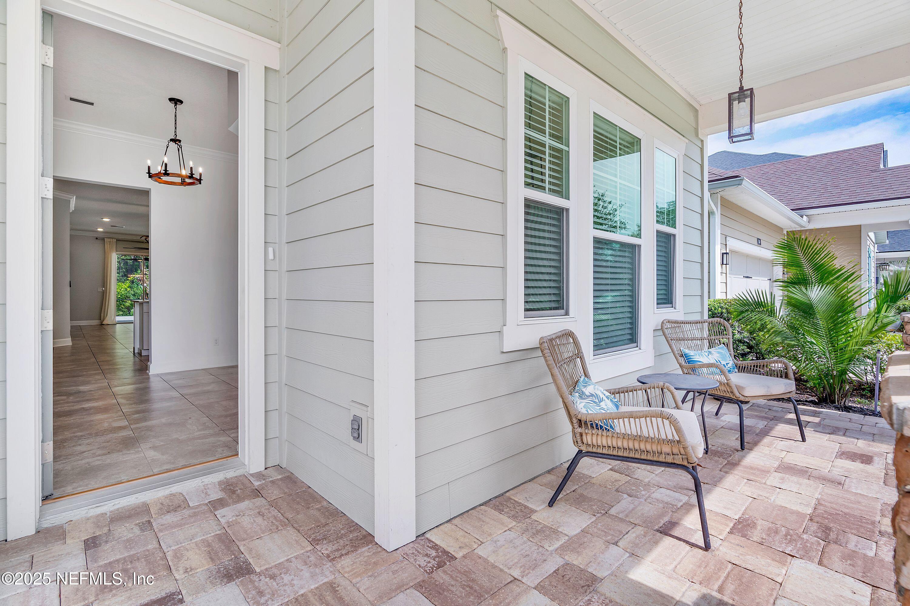 150 WHISPER ROCK Drive