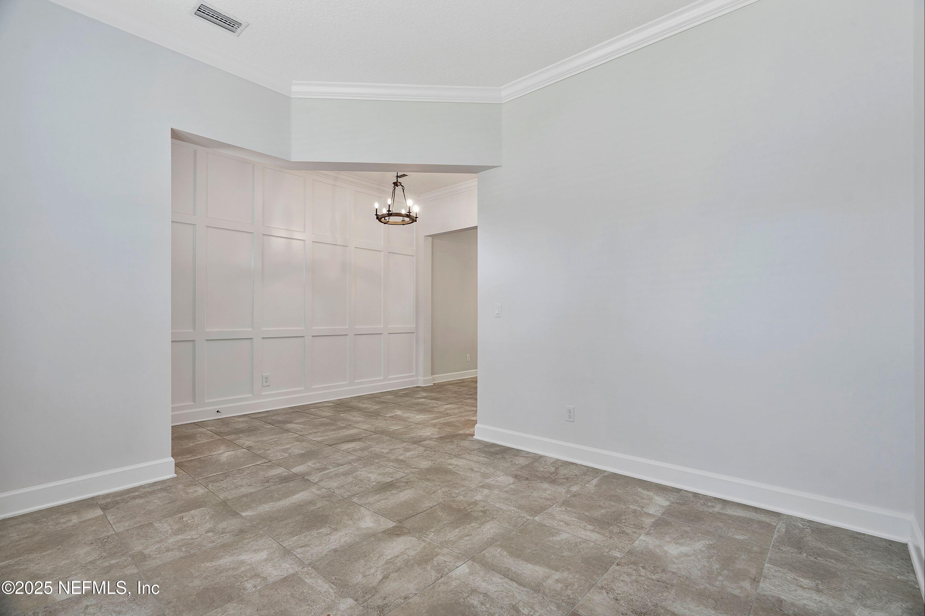 150 WHISPER ROCK Drive