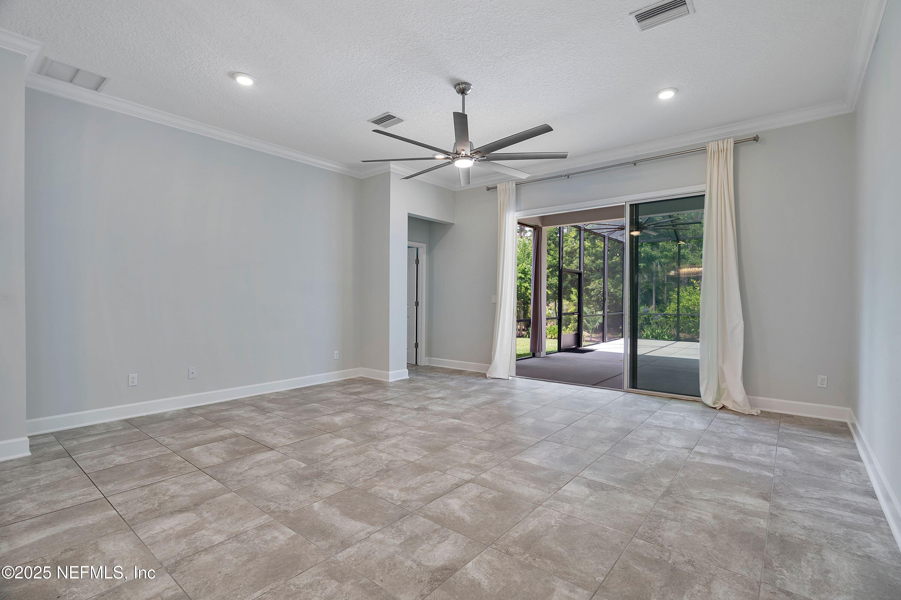 150 WHISPER ROCK Drive