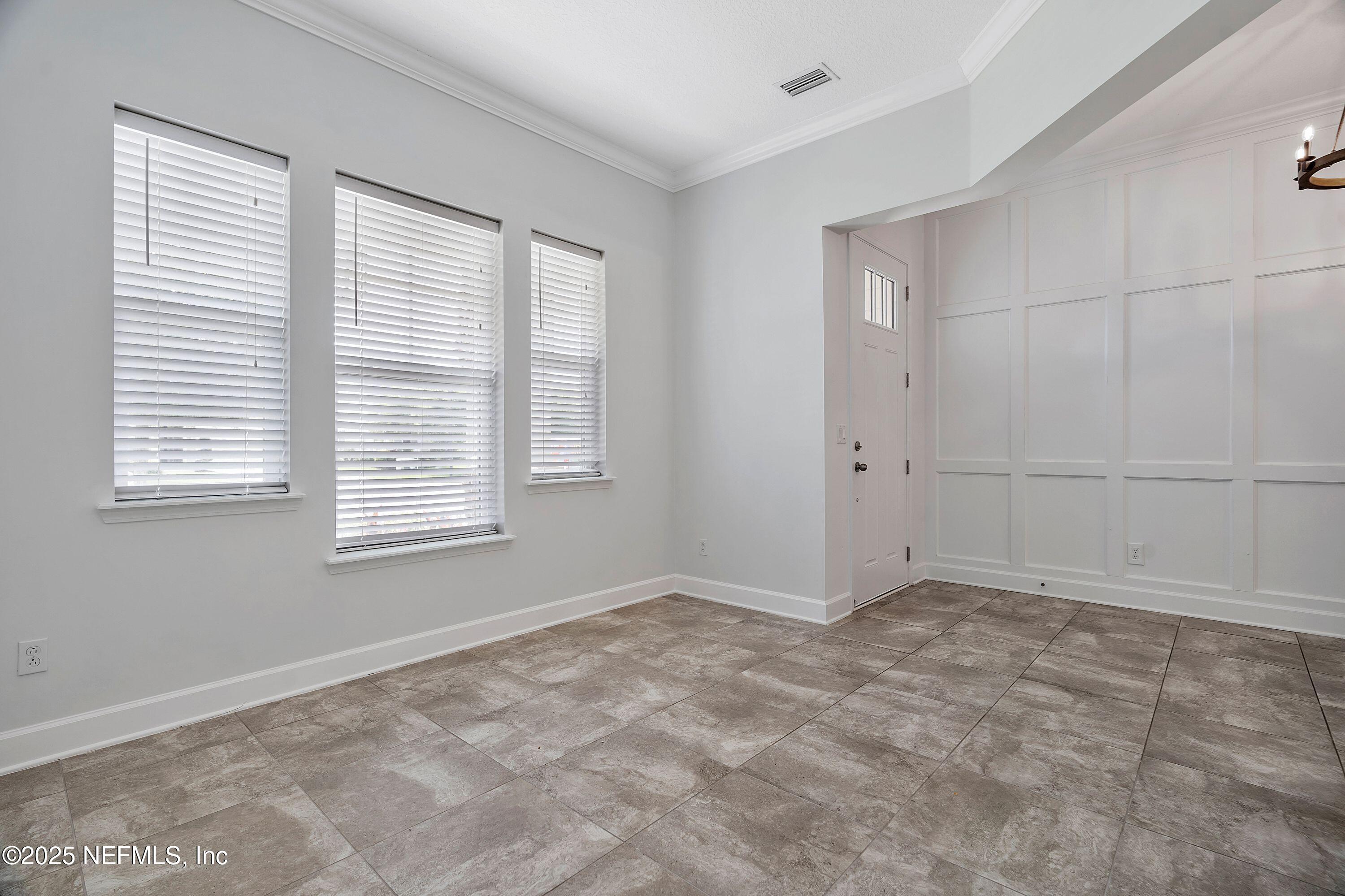 150 WHISPER ROCK Drive