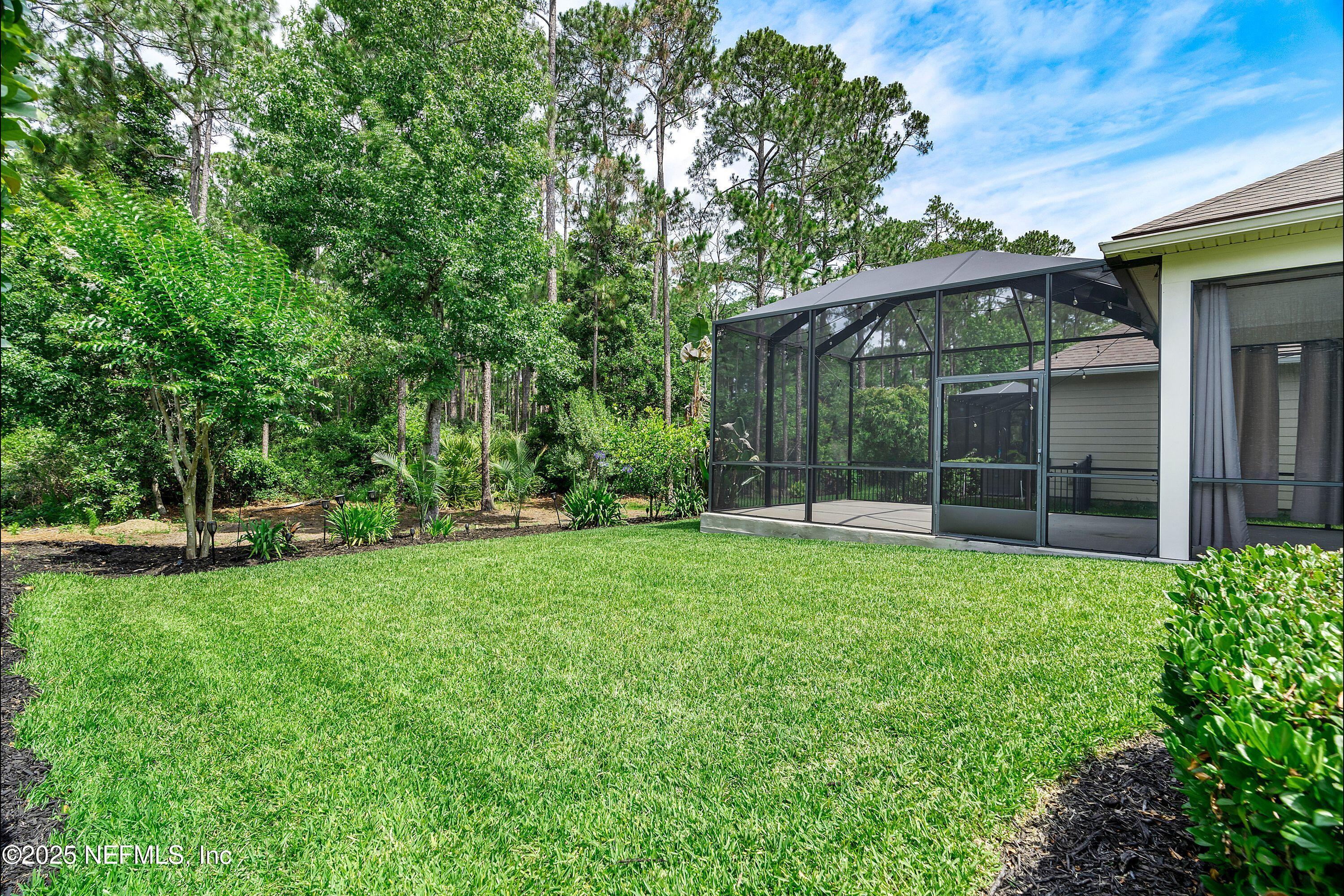 150 WHISPER ROCK Drive