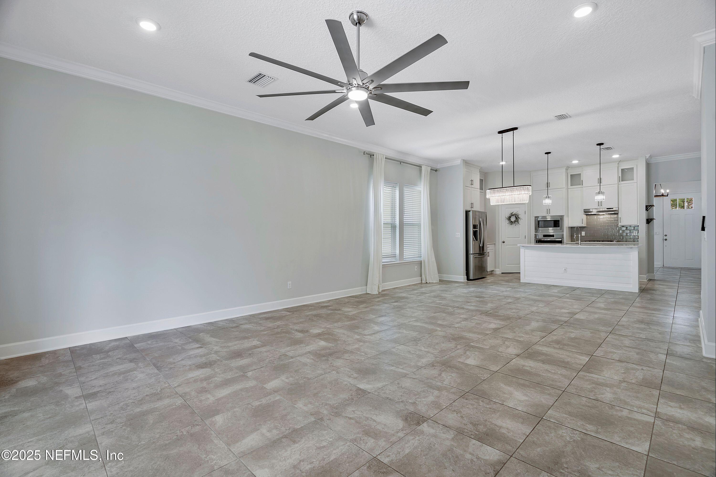 150 WHISPER ROCK Drive