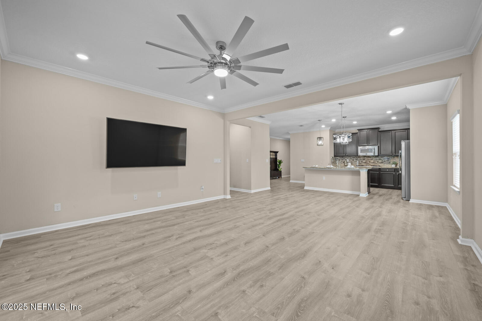 56 GRAY WOLF Trail