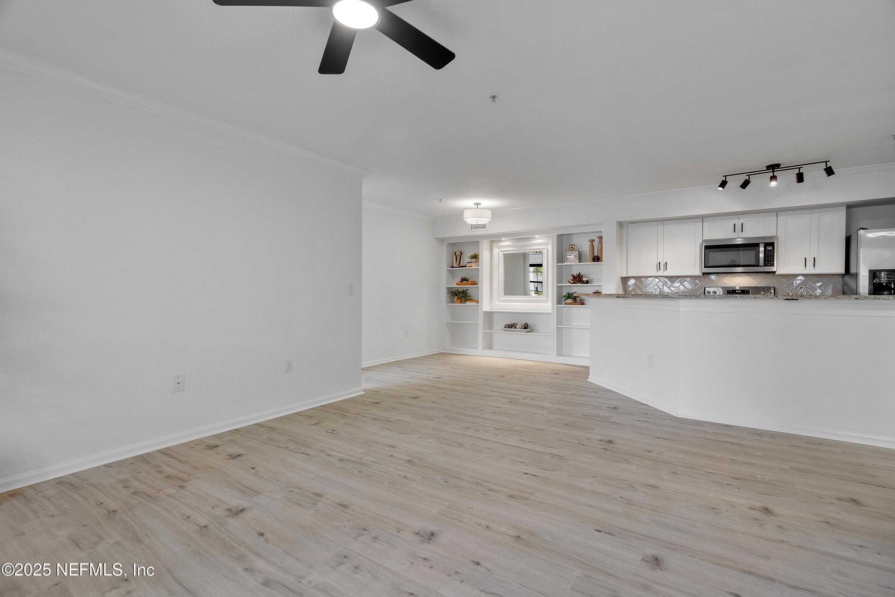 430 Timberwalk Ct, Unit #1017