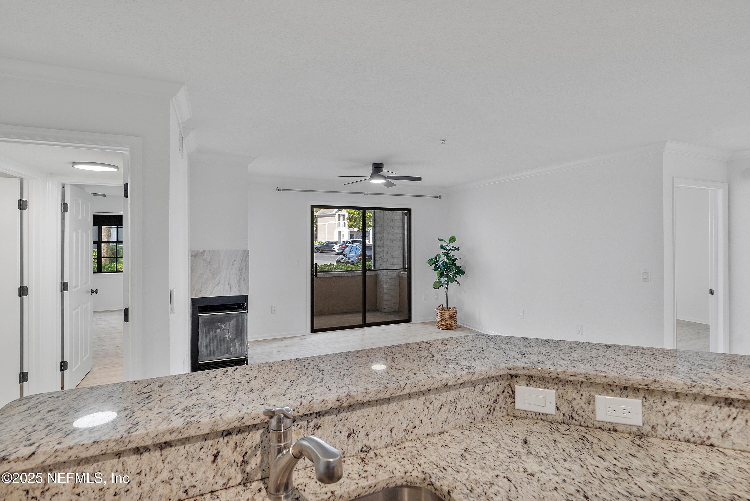 430 Timberwalk Ct, Unit #1017