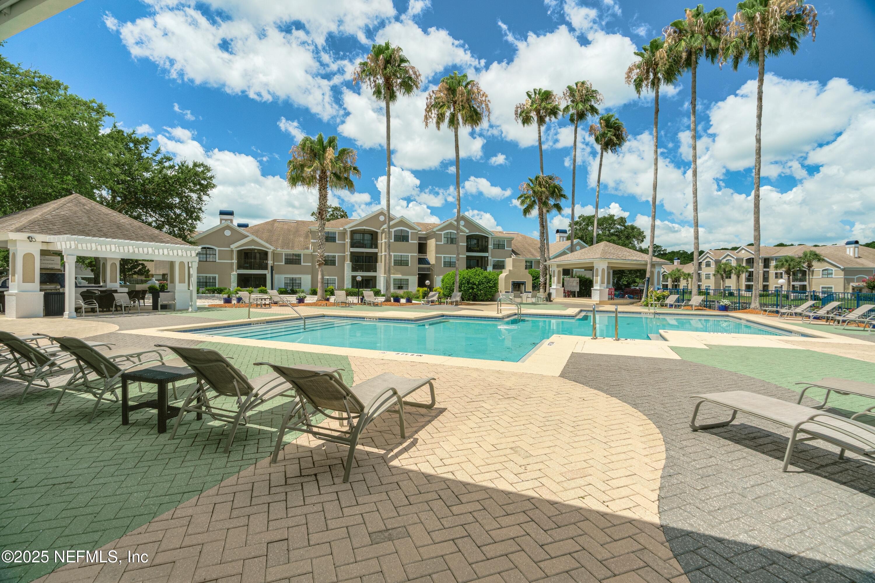 430 Timberwalk Ct, Unit #1017