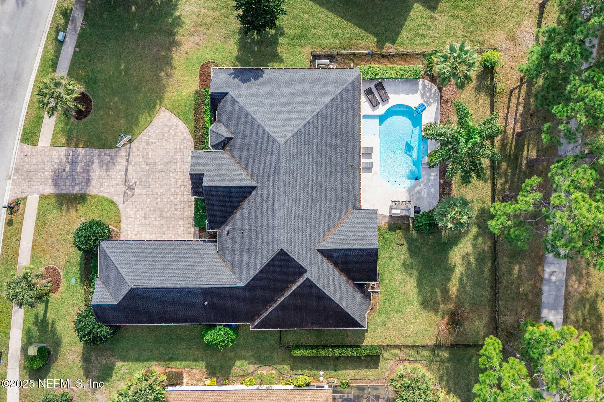 5028 Blackhawk Drive