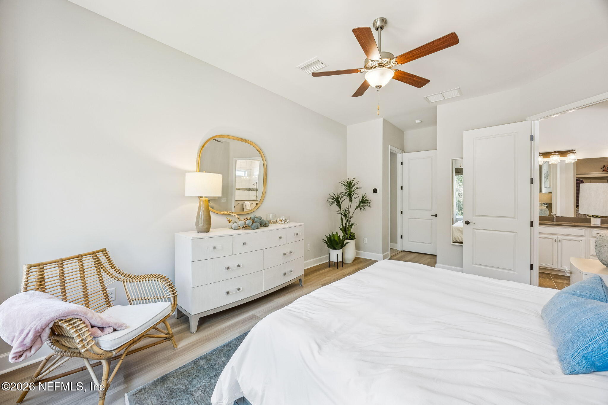 10587 Aventura Drive