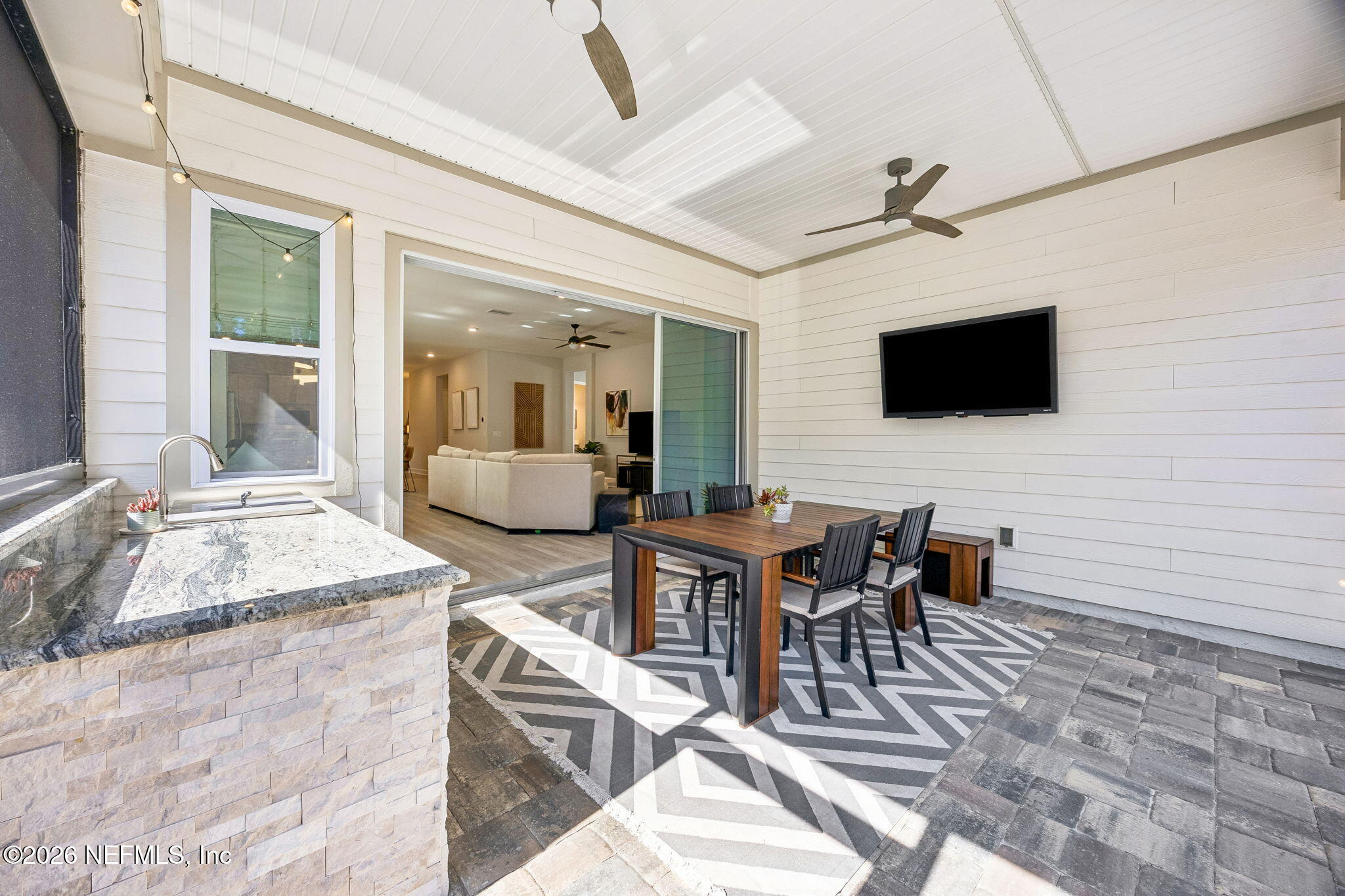 10587 Aventura Drive