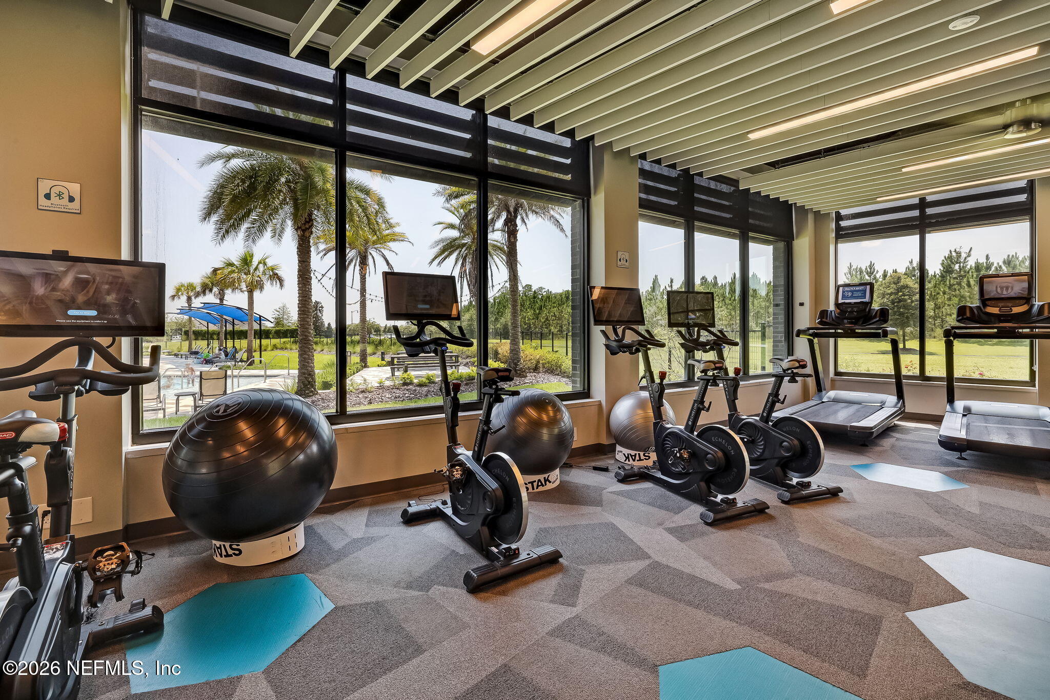 10587 Aventura Drive