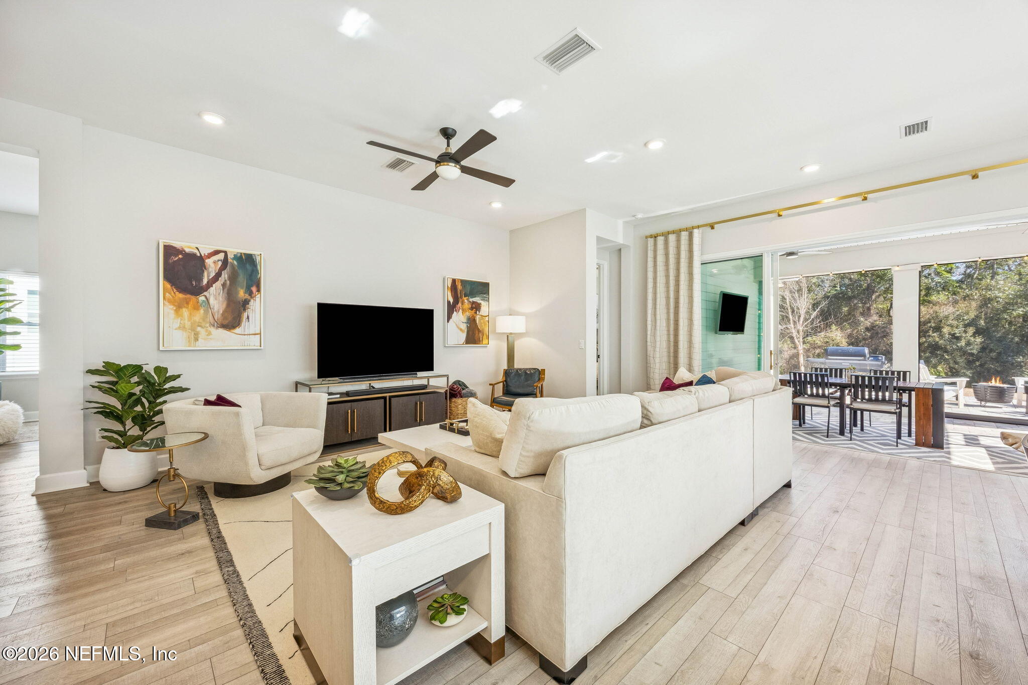 10587 Aventura Drive