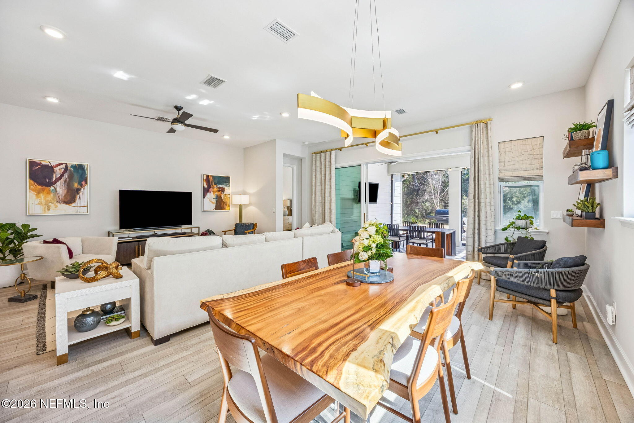 10587 Aventura Drive