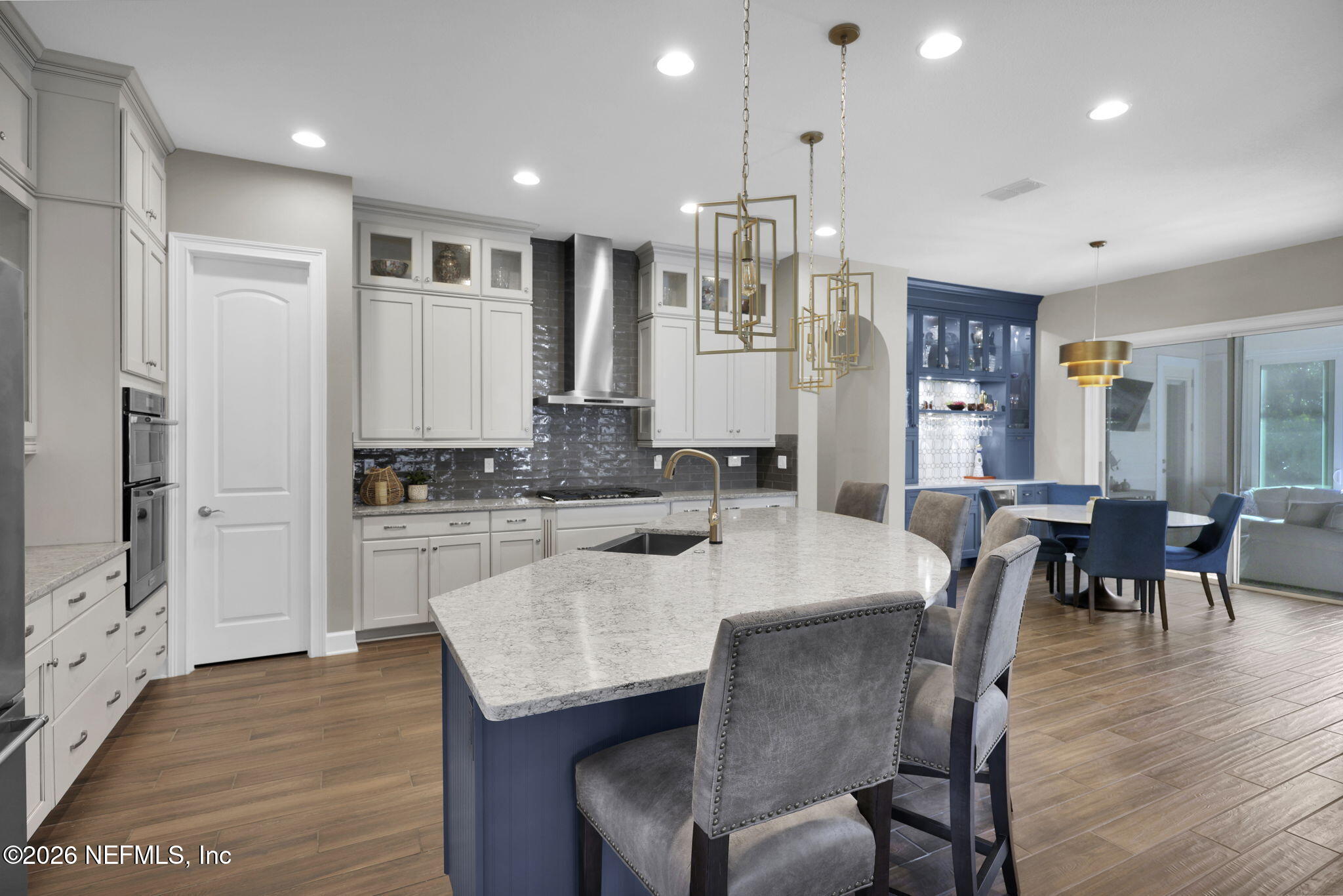 107 LEGACY CROSSING Drive