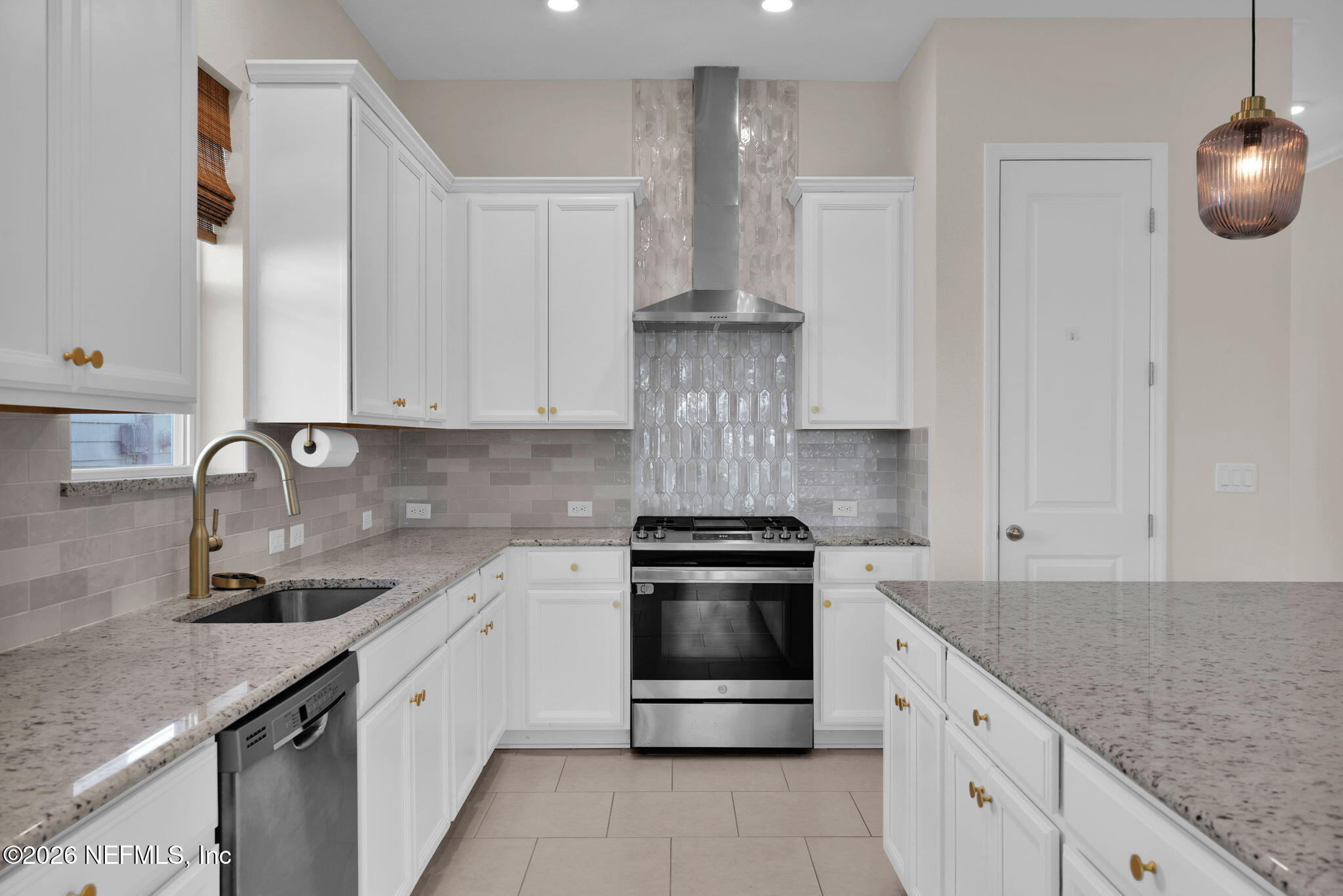 11368 Hillsong Court