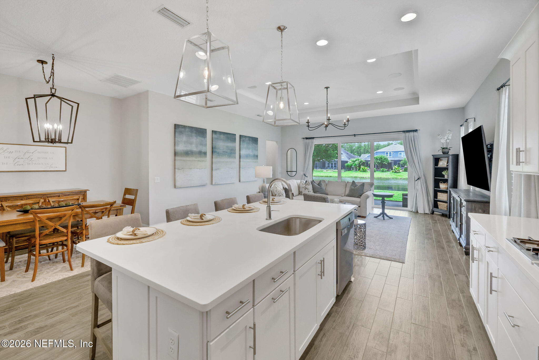 102 SEABROOK Drive