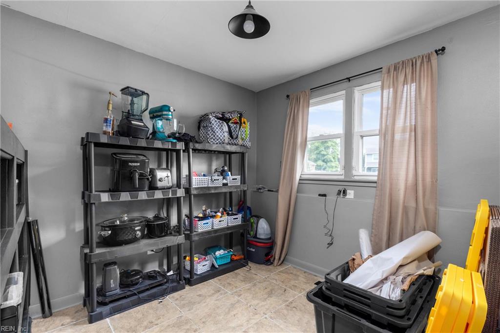 705 Coach House CT