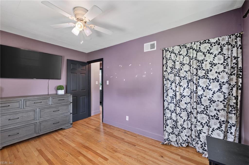 705 Coach House CT