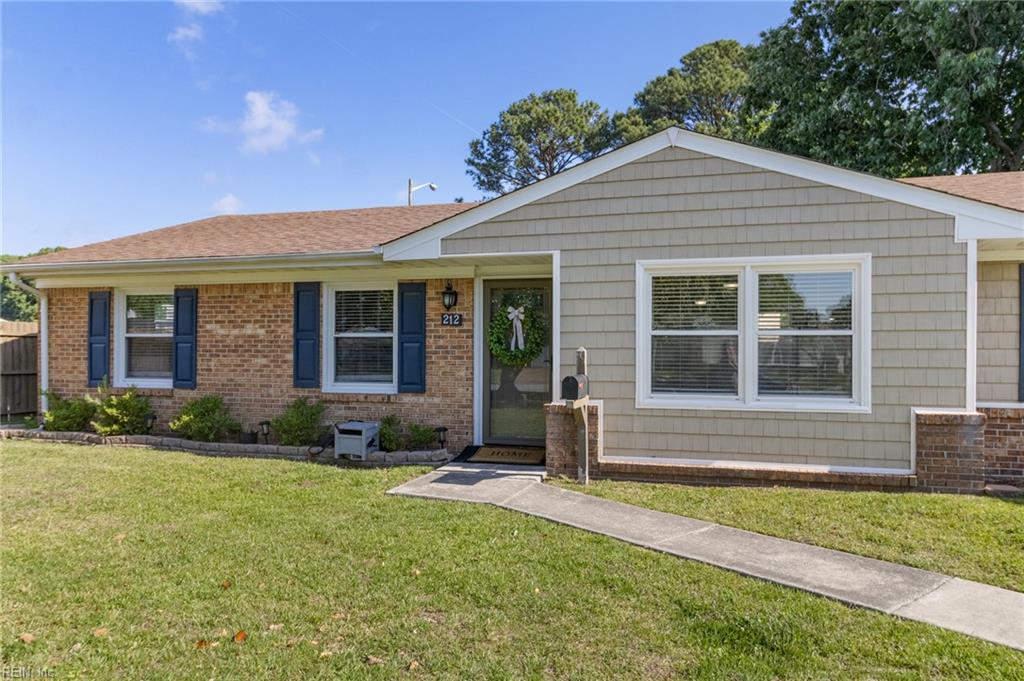 212 Cortland LN