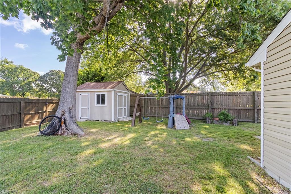 212 Cortland LN