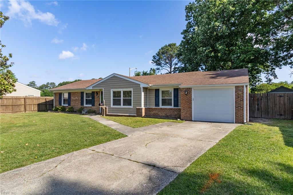 212 Cortland LN