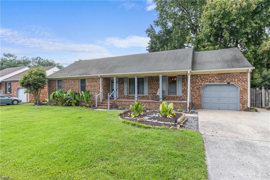 3908 Hardwood LN