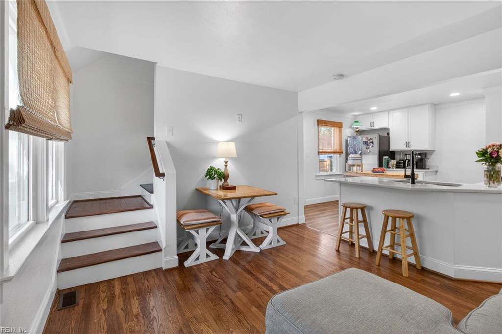 336 E Randall AVE