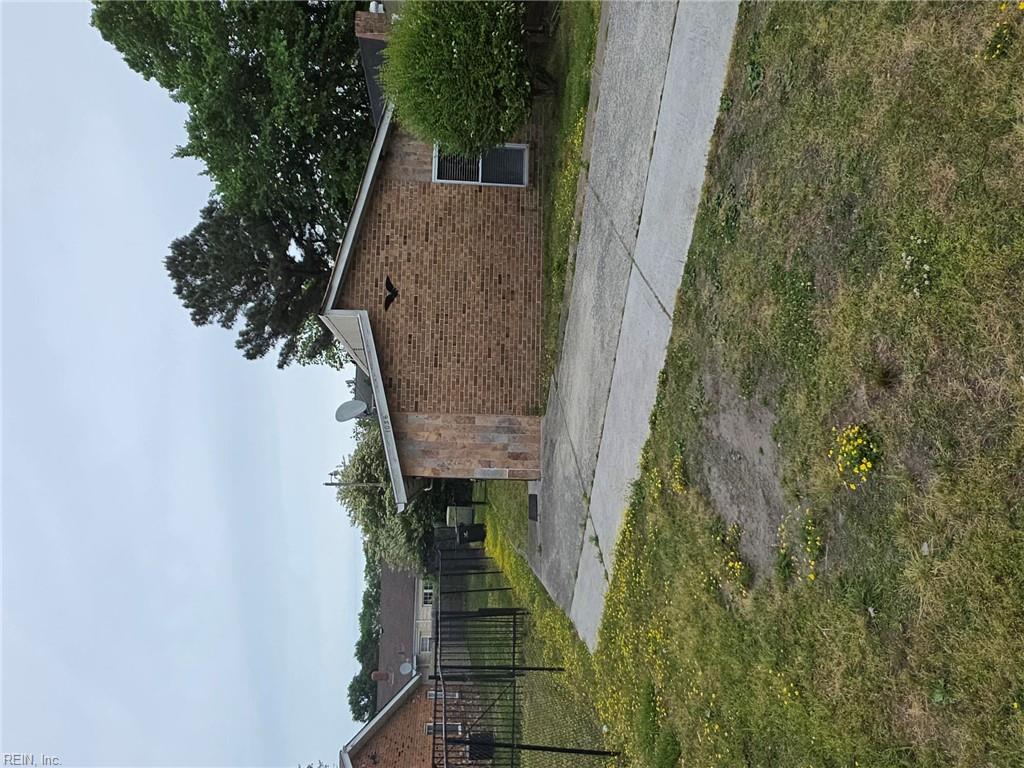 1056 Dubose DR