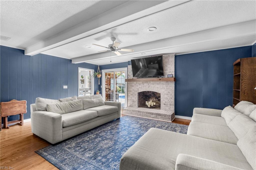 1208 Tarington LNDG Lndg