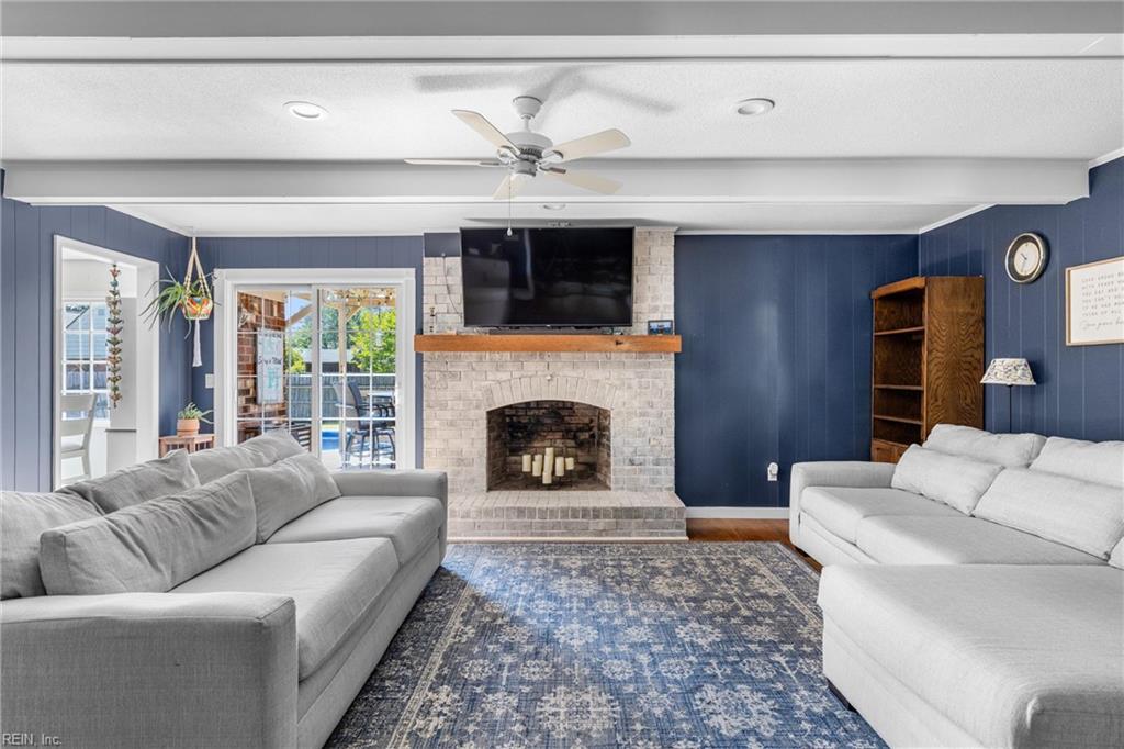 1208 Tarington LNDG Lndg