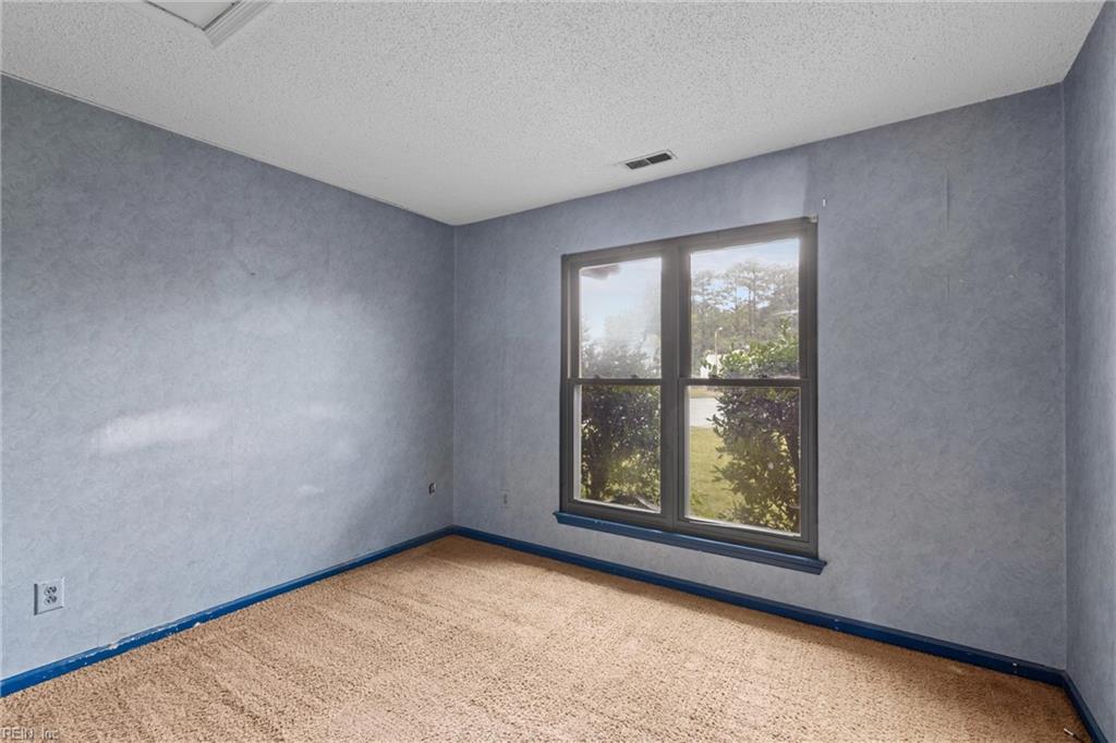 1805 Breckenridge CIR