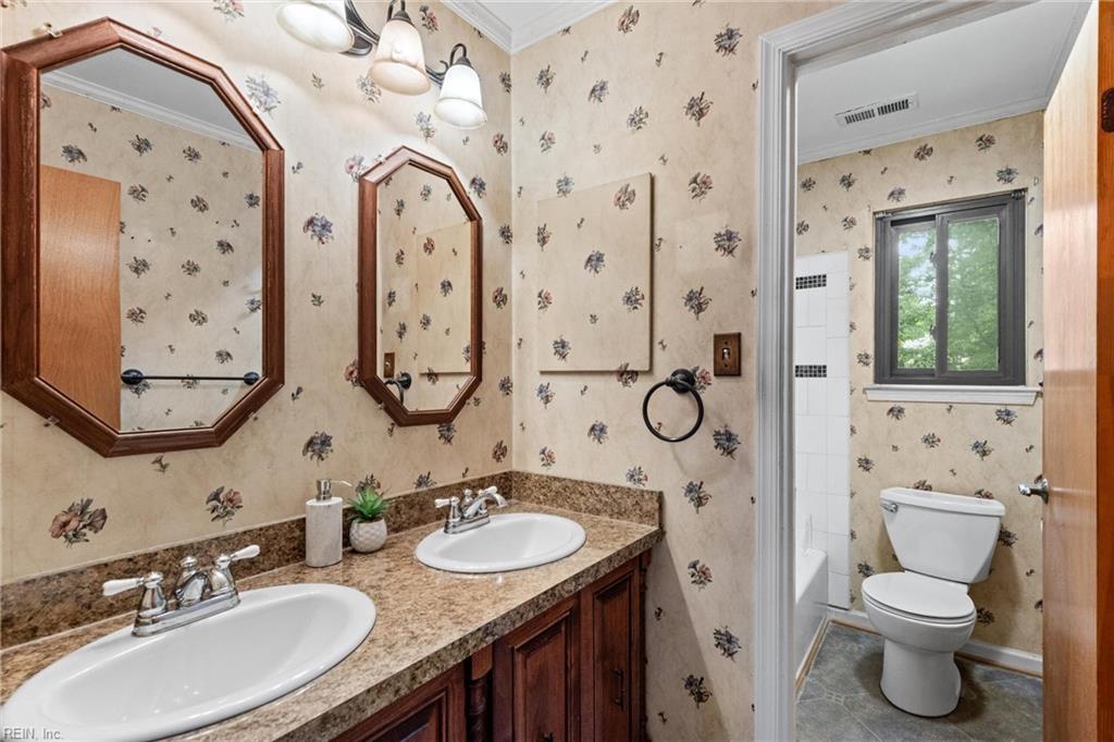 1805 Breckenridge CIR