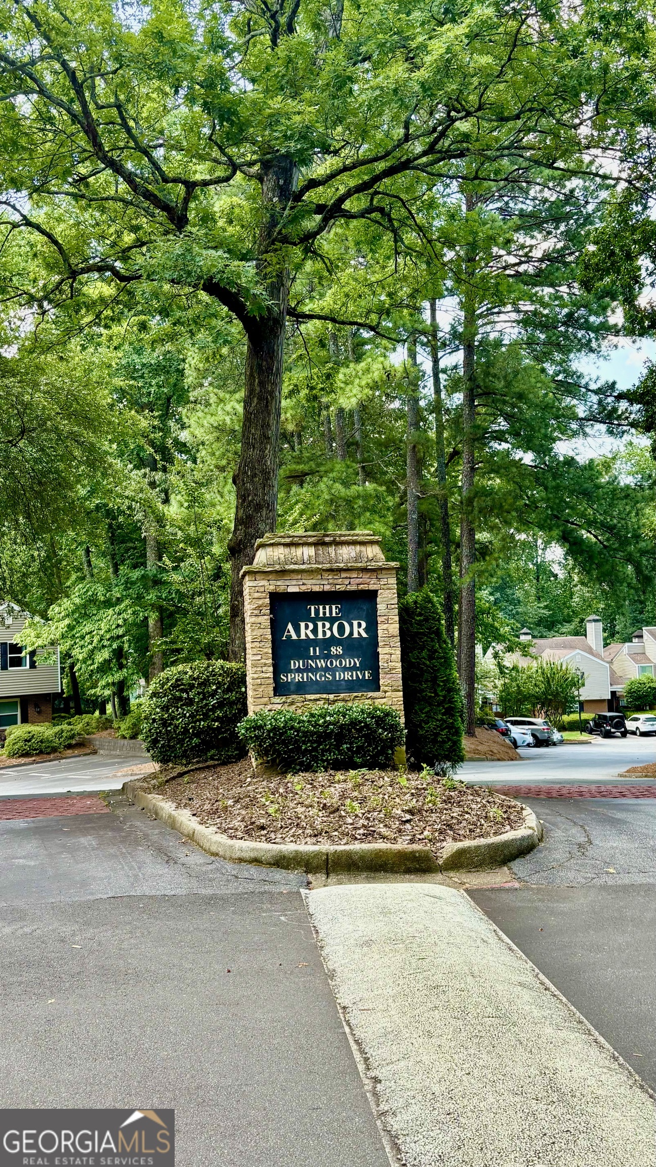 39 Dunwoody Springs Drive