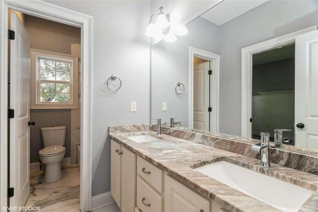 1020 Eagles Brooke Drive