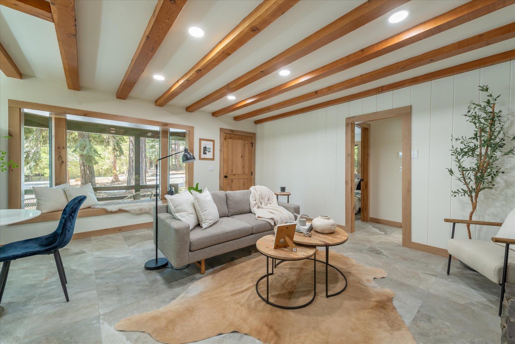 290 Agate Road