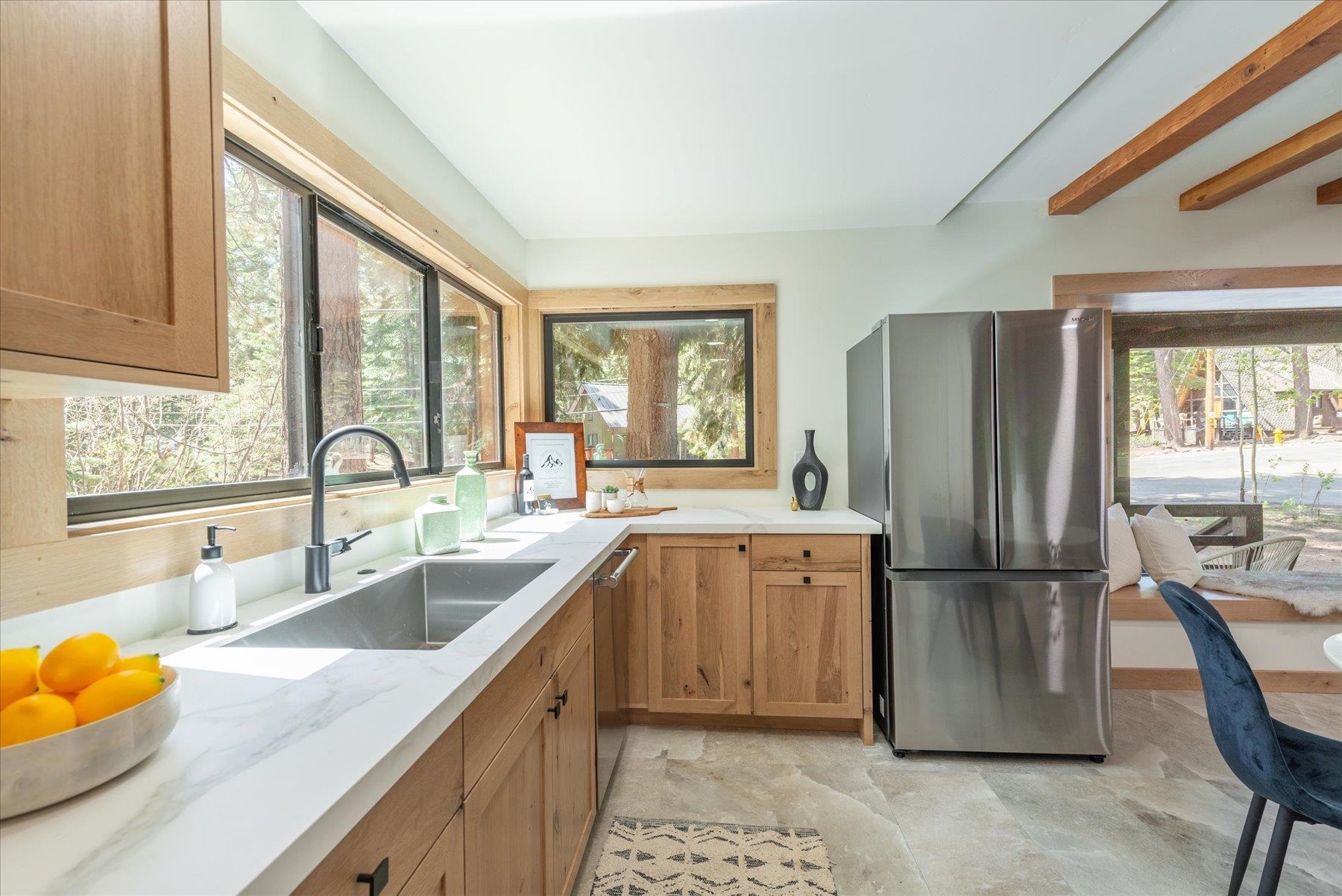 290 Agate Road