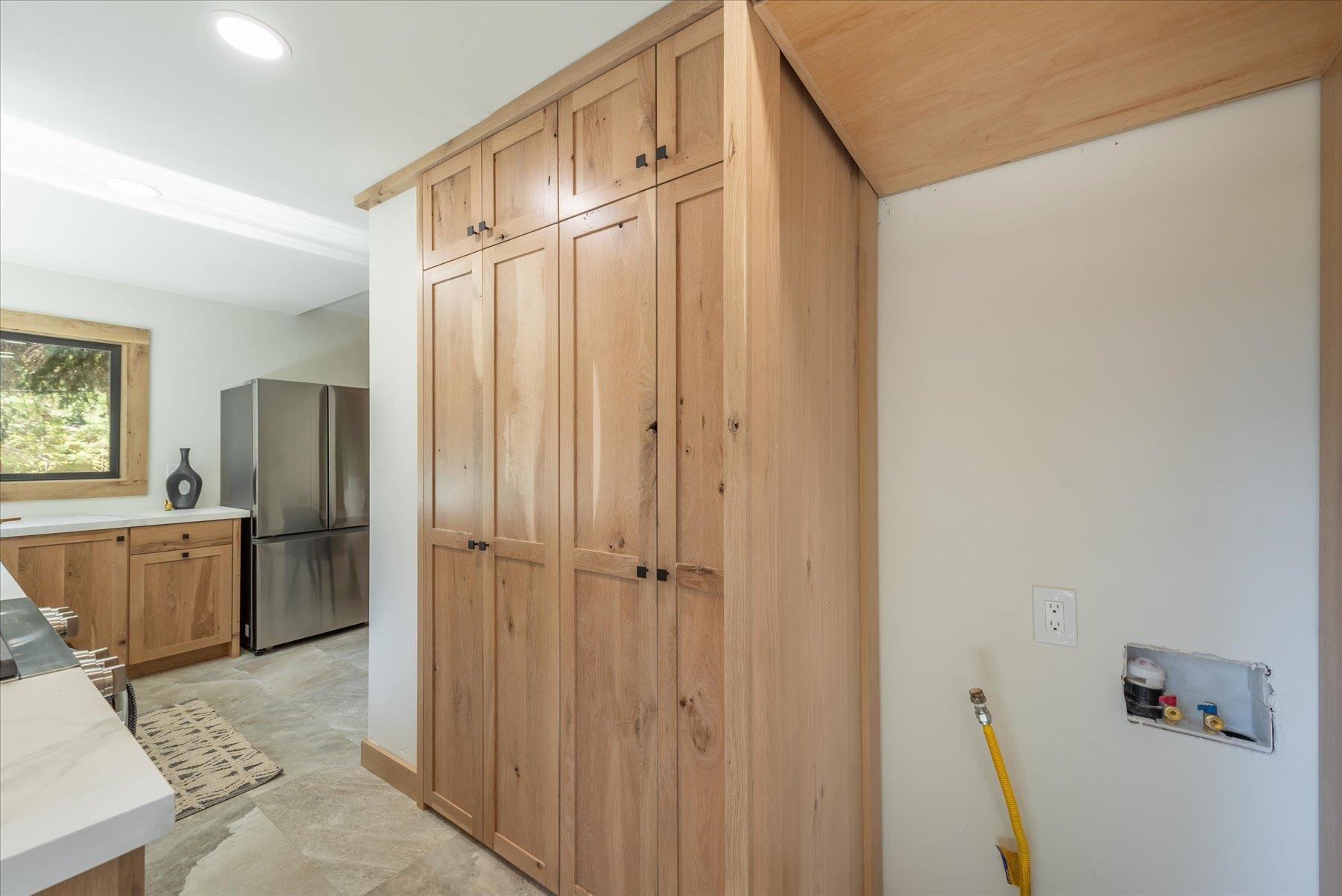 290 Agate Road