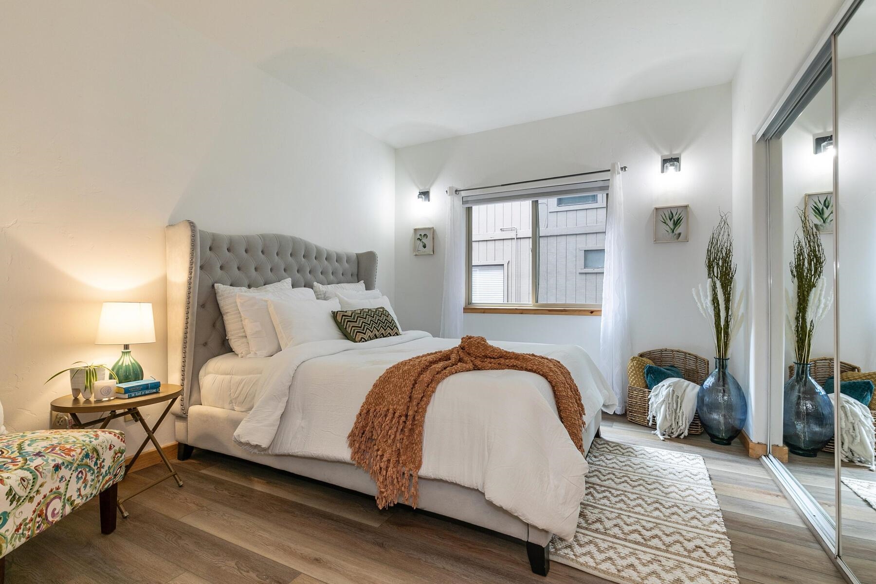 11263 Northwoods Boulevard Unit: 1