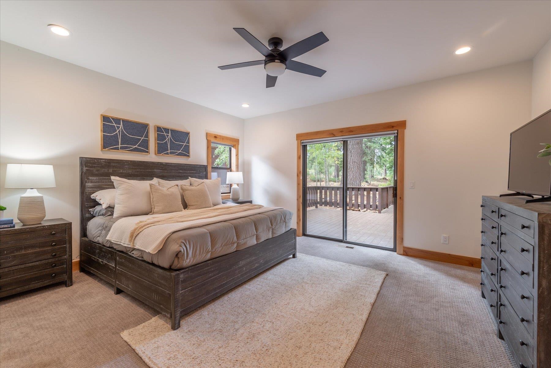 14192 Skiview Loop